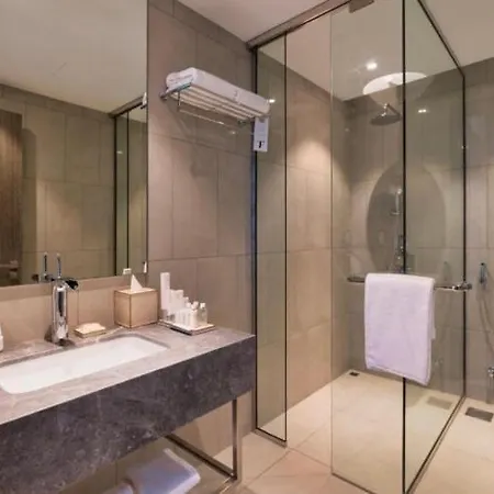 Hanza Tower Sky Sauna & Jacuzzi & Pool *