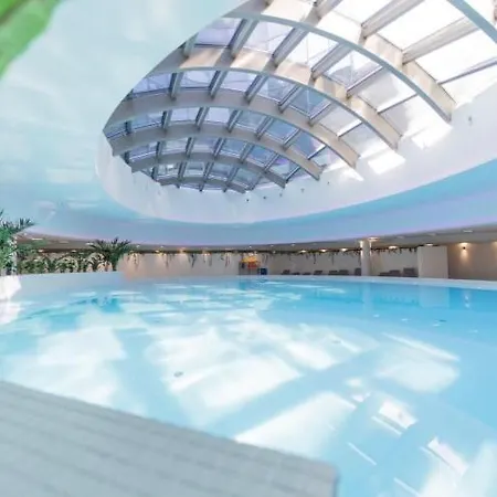 Hanza Tower Sky Sauna & Jacuzzi & Pool Stettino