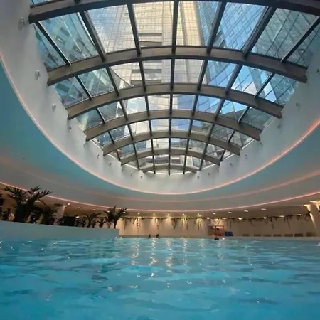 Hanza Tower Sky Sauna & Jacuzzi & Pool Appartamento Stettino